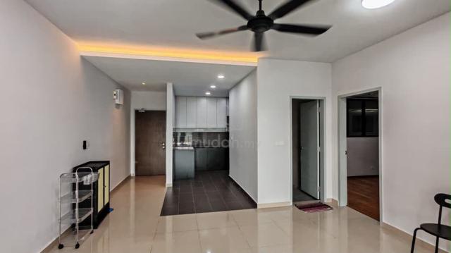 Admiral Residences 1