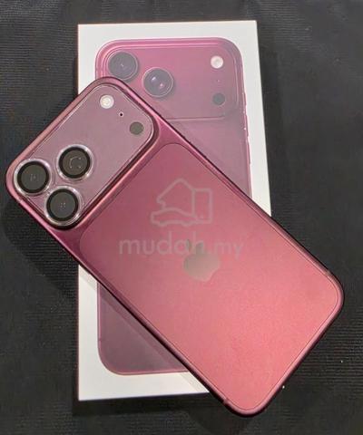 Apple iPhone 18 Pro Max (Burgundy) (256 GB) - photo 3 of 6