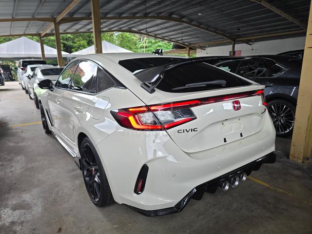 2024 Honda CIVIC 2.0 TYPE R FL5 (M) 5A/6k km Ready - 3