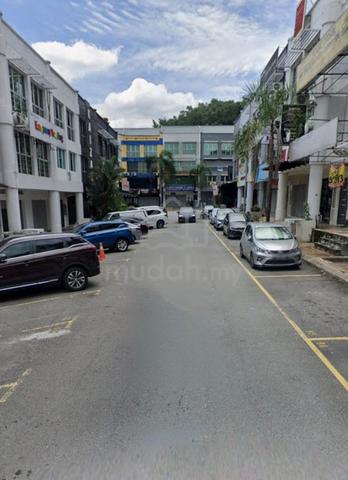 Bandar Puteri Puchong Ground Floor Shoplot For Rent 1