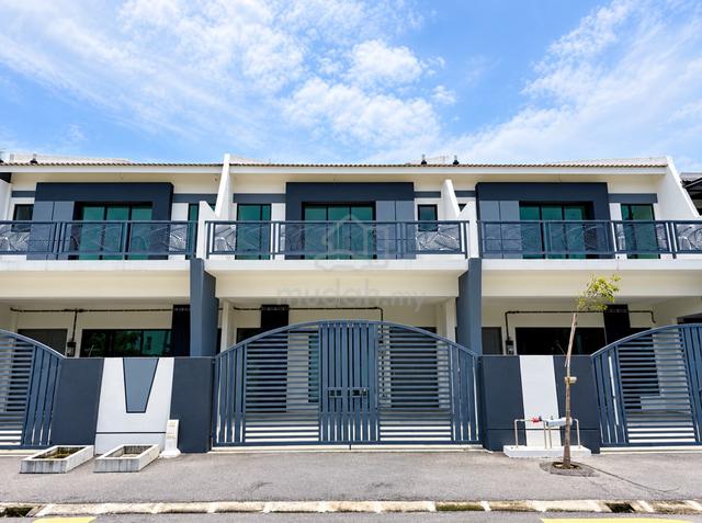 Lahat Baru Taman Pasir Emas Double Storey House 1