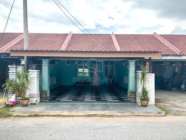 Rumah TERES SETINGKAT KOS SEDERHANA KG BATU HAMPAR MANIR K.TRG 1