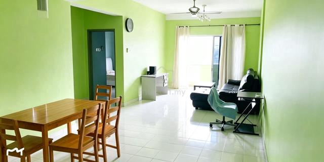 Taman Anggerik Villa 1