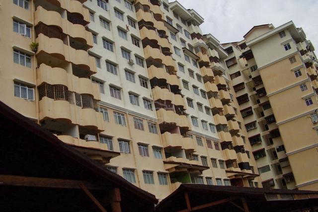Vista Seri Putra Apartments 1