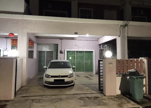 TAMAN NONA(bandar Alor setar. can fit up to 8 people)Best for students 1