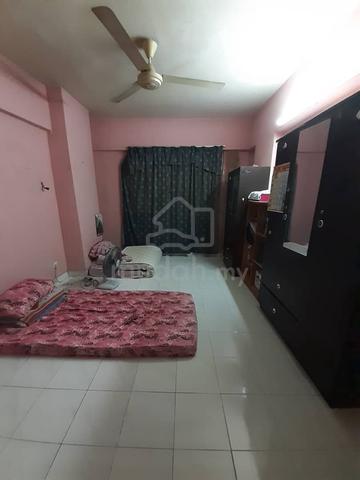 Partially Furnished Kuala Lumpur Bangsar Room For Rent 1