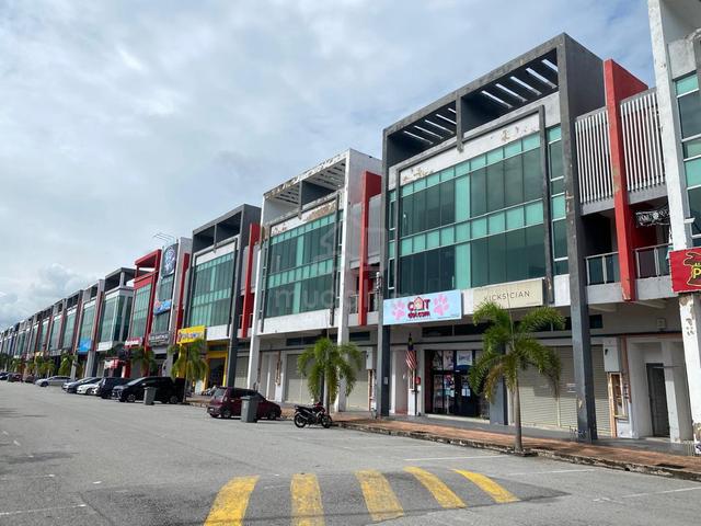 Cashback RM300K Taman Klebang Utama 3Storey shoplot 1