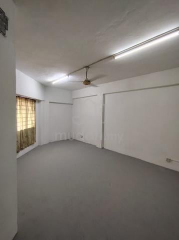 Prima Selayang 1