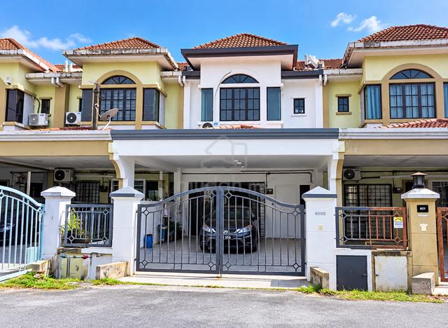 RUMAH CANTIK🔥2 Storey Tmn Perdana College Heights Pajam Nilai Mantin 1