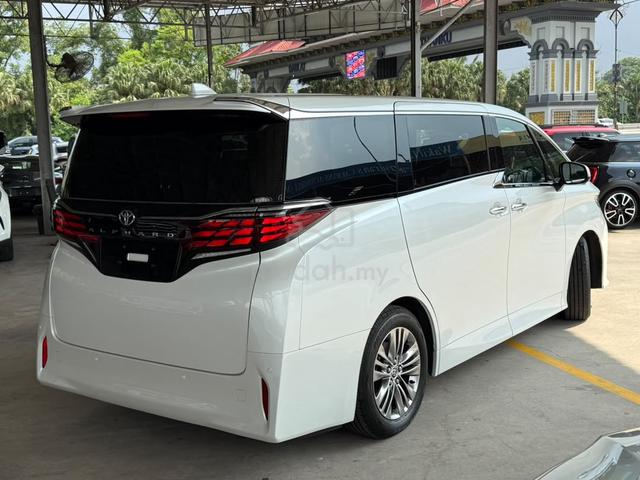 2025 Toyota ALPHARD 2.5 Z SUNROOF 4CAM 6A 5K KM - 4