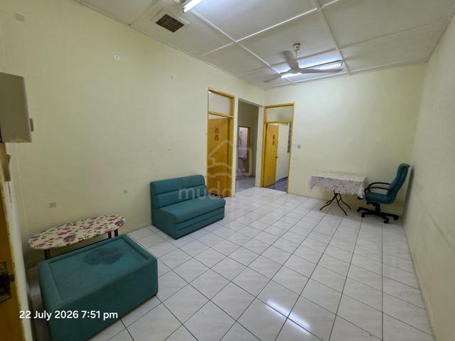 Regency Park Apartment 1