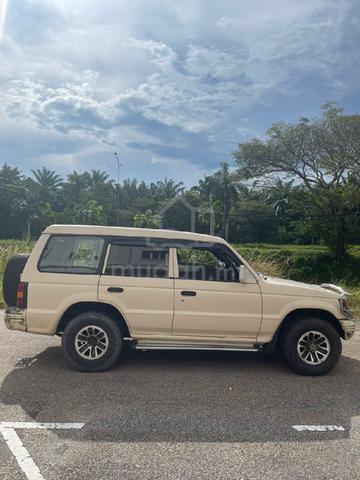2000 Mitsubishi PAJERO 2.5 D (M) - 5