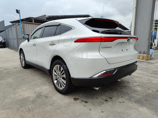 OFFER UNIT 2023 Toyota HARRIER 2.0 Z JBL HUD (A) - 2