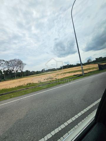 4.67 Acre Industry Land ,Semenyih ,jalan broga main road land Sale 1