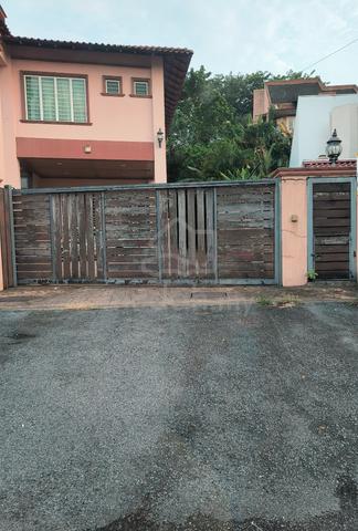 Double storey bungalow for sale 1