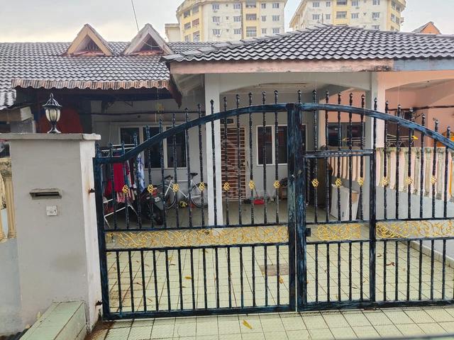 Freehold Single Storey Taman Jasmin Kajang 1