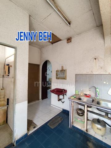 Single Storrey Terrace House Taman Merak Simpang Ampat For Sale 1
