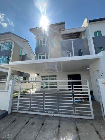 CHEAPEST ! 3 Storey Semi D Cypress Villa Sungai Ara GATED GUARD 1