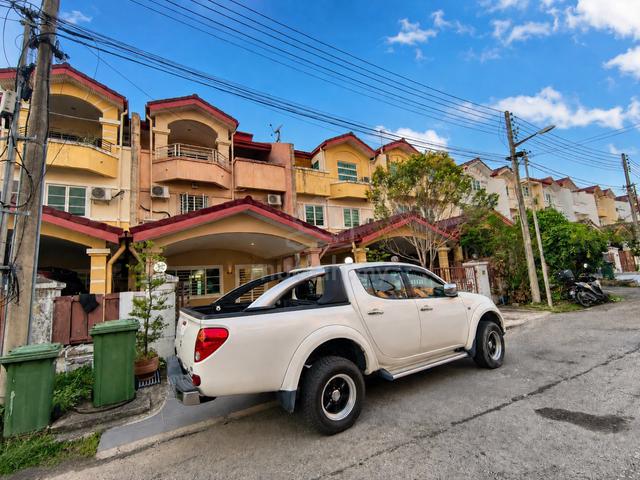 Imperial Villa, Penampang, Kota Kinabalu, 3 Storey Terrace House 1