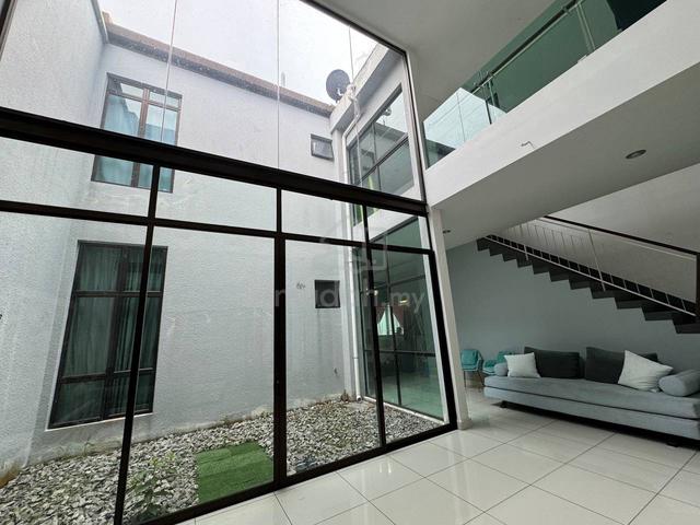Taman Laguna, Johor Bahru | Superlink House 24ft x 90ft 1