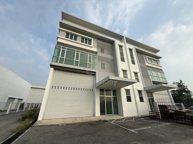 2 Adjoining Unit Golden Gateway Valdor Sungai Bakap Detached Factory 1
