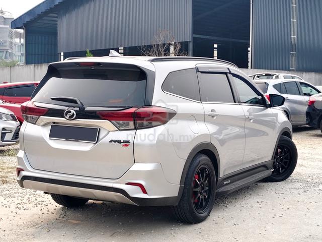 2022 Perodua Aruz 1.5 AV F/Service 5-YRS Warranty - 2