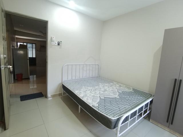 Master Room with Private Toilet Mix Unit Kampung Tasek Permai Ampang 1