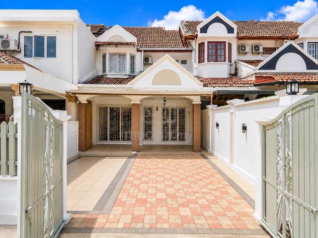 PALING MURAH 2 Storey Terrace Suasana, Bandar Tun Hussein Onn, Cheras 1