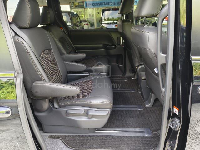 2022 Toyota VOXY 2.0 S-Z (A) - 5