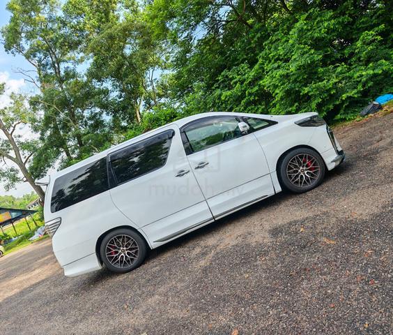 -2010- Toyota Alphard 3.5 Super Premium (A) AGH30 - 4