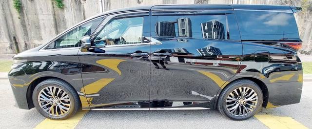 Toyota VELLFIRE 2.4 Z PREMIER TURBO 2024 - 4