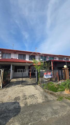Taman Rindu @ Lintas | CL999 Double Storey Terrace | Extended Kitchen 1
