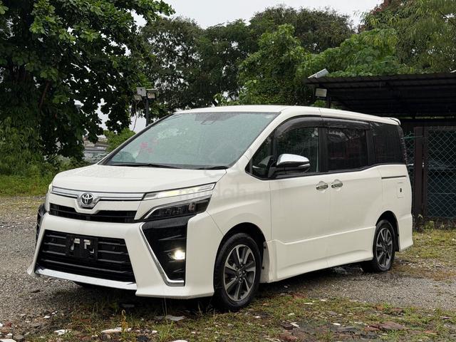 【RECOND，OFFER】2021 Toyota VOXY 2.0 ZS KIRAMEKI III - 1