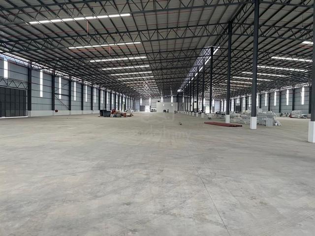 5 Acre Industri Land, Warehouse with 2 storey Office, Klang (Q5304) 1