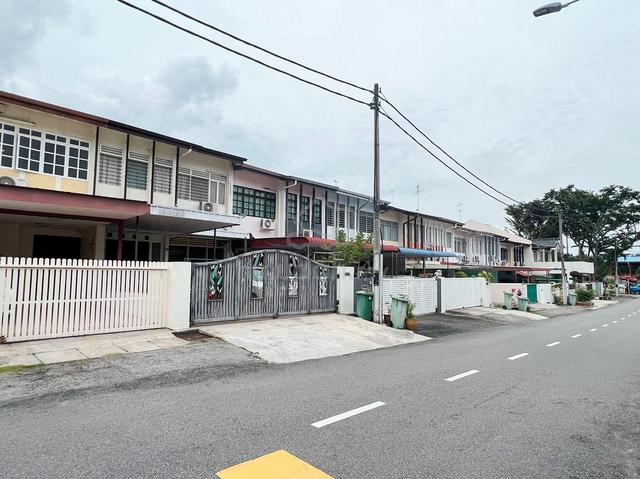 Island Glades Greenlane Lorong Delima Concrete NON-SPLIT 2sty 1400sf 1