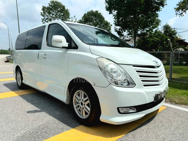 2010 Hyundai GRAND STAREX 2.5 ROYALE (A) - 1