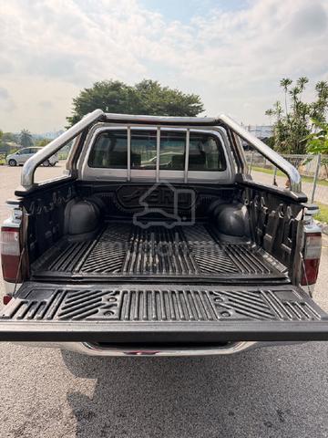 2004 Toyota HILUX 2.5 SR TURBO MY03 KDN190 (A) - 5