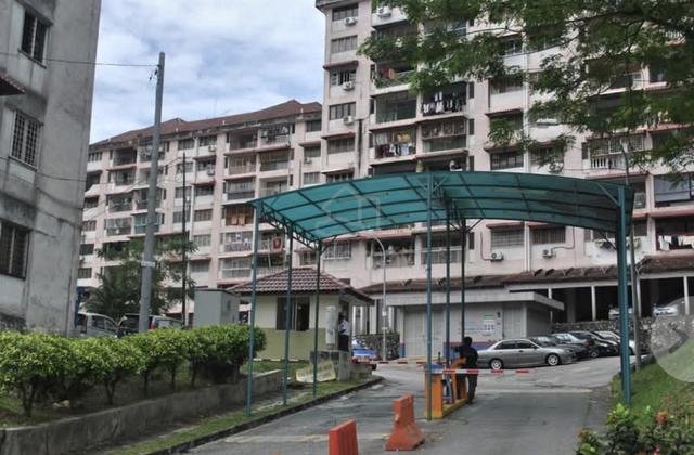 Segar Apartments 1
