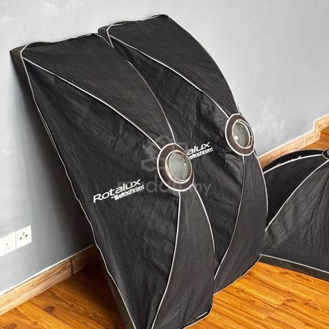 Elinchrom complete studio light strobe - photo 5 of 5