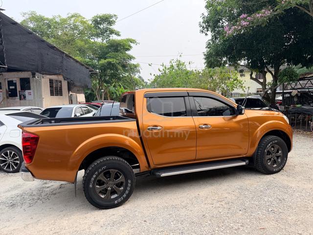 Nissan NAVARA 2.5 V NP300 4x4(A)-16 - 3
