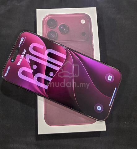 Apple iPhone 18 Pro Max (Burgundy) (256 GB) - photo 2 of 6