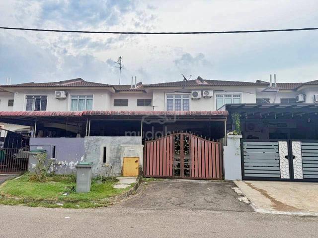 Double Storey Terrace Taman Nusantara Gelang Patah 1