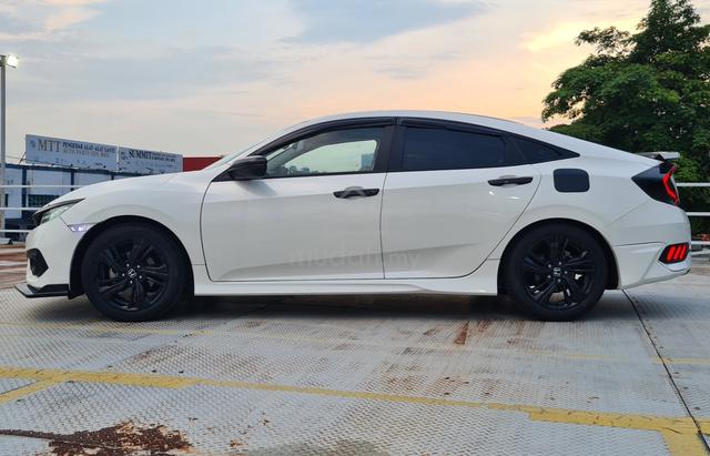 HONDA 2018 CIVIC 1.5 TC-PREMIUM orginal MILEAGE - 2