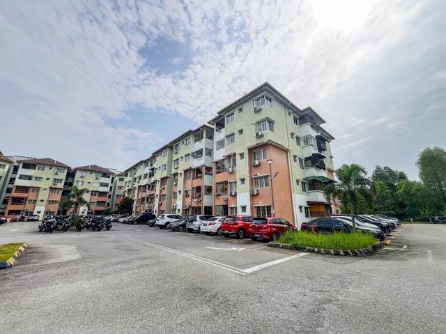 Pangsapuri Sutera Apartment (Kajang) 1