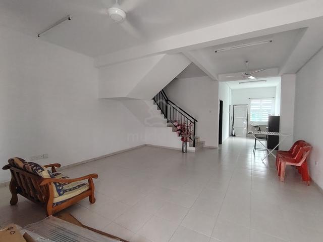For Rent Double Storey Terrace Scientex Durian Tunggal 1