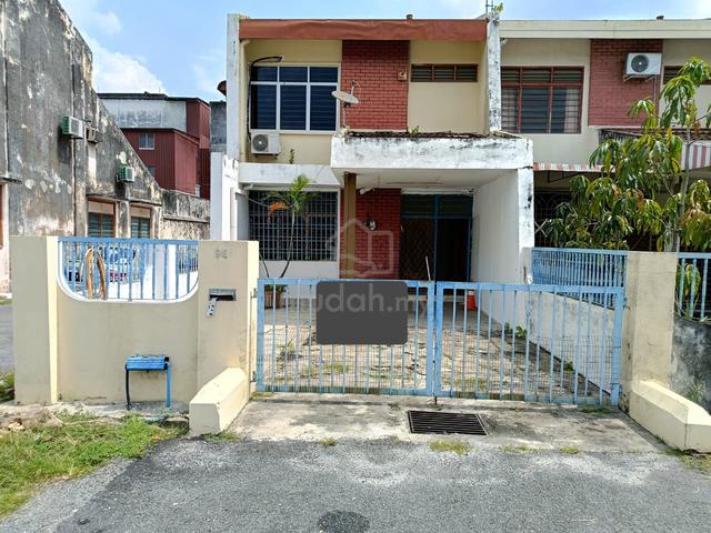 Double storey house falim ipoh memglembu 1