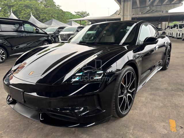 2025 Porsche Taycan Facelift Sedan(A)5ACAR LOW MIL - 2