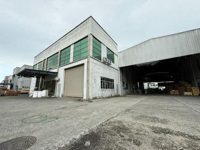 Kulai Industrial Park Adjoining Single Storey Detached Factory 1