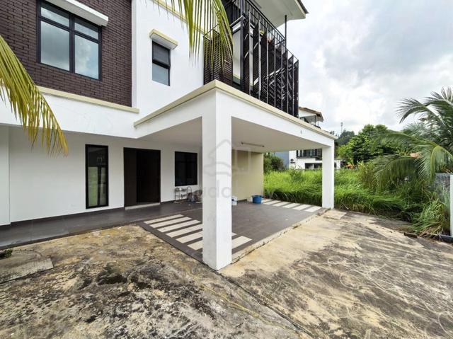 FULL LOAN! BIG Land - Nusa Idaman Iskandar Puteri 2.5 Storey SEMI-D 1