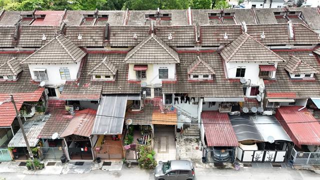 Ground Floor Unit,Townhouse at Jalan Maju, Taman Lembah Maju @ Ampang 1
